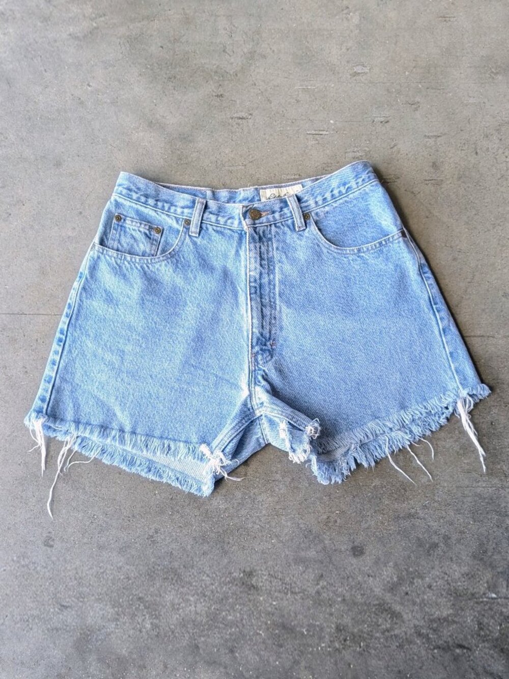 Vintage Eddie Bauer High Rise Light Blue Denim Cut Off Jean Shorts size 10